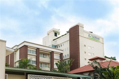 Lohas Residences Sukhumvit 2, Bangkok (updated prices 2024).